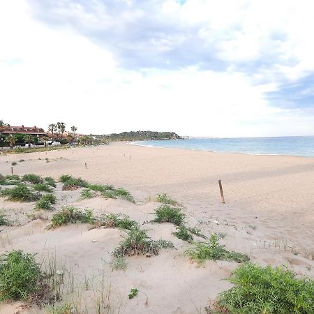Cosy House With Garden Infront Of The Sea Apartamento Creixell Exterior foto